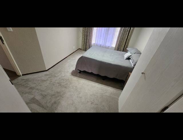 3 BEDROOM TOWNHOUSE FOR SALE IN SAFARI GARDENS